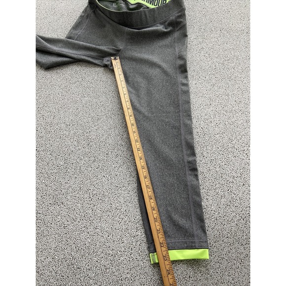 Under Armour Compression Capri Pants Women's Large Grey Lime Heat Gear - Picture 4 of 9
